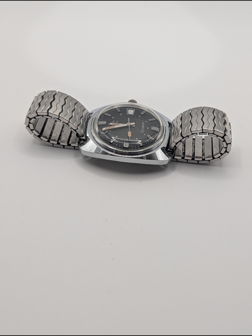 Vintage Timex Electric Dynabeat Men's Watch New Battery Runs Date Silver Tone - Picture 4 of 7